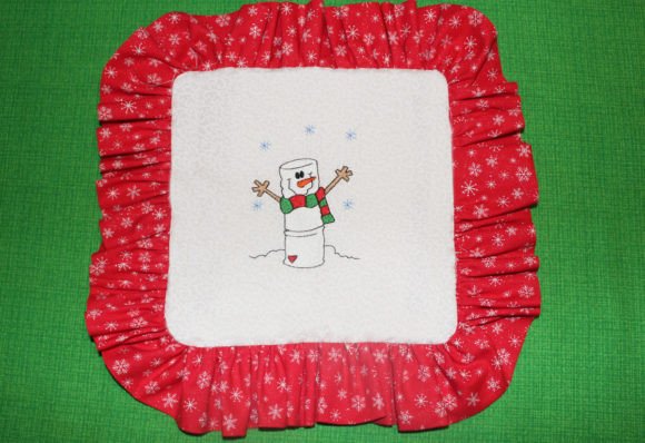 Marshmallow Snowman: A Cozy Holiday Embroidery Staple